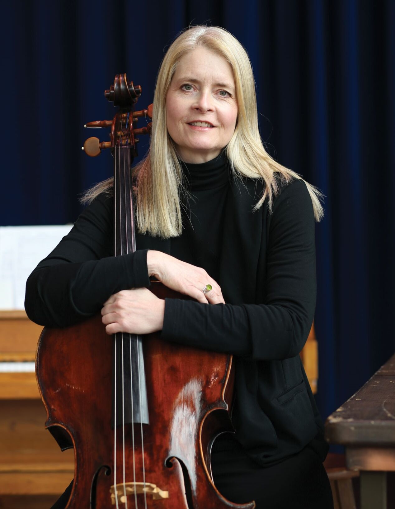 WEB-Cello---Sara-Male-03_cropped.jpg